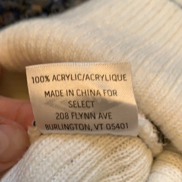 3/$20 Pittsburgh penguins labatt’s winter hat - Picture 3 of 3